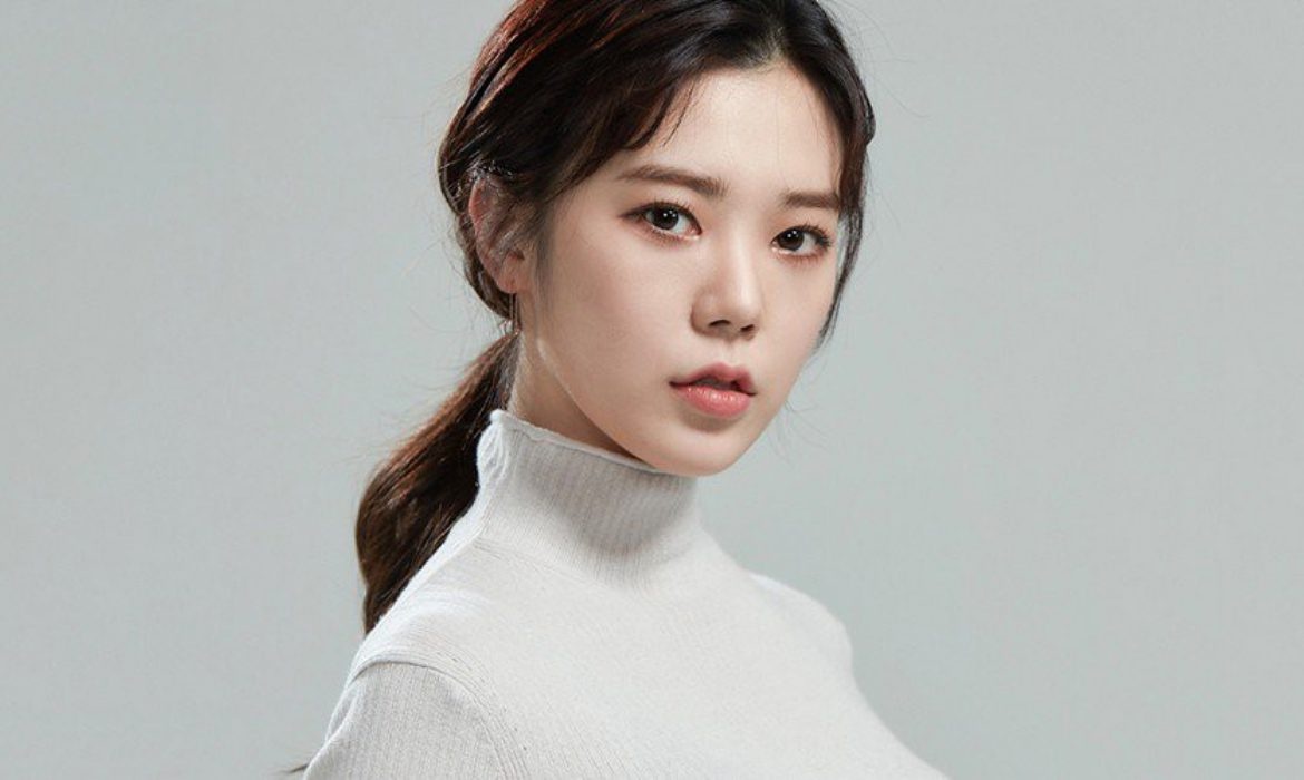 Lizzy bi truy to anh 1