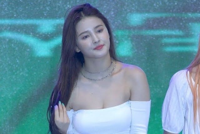 So 7 o Kpop hinh anh