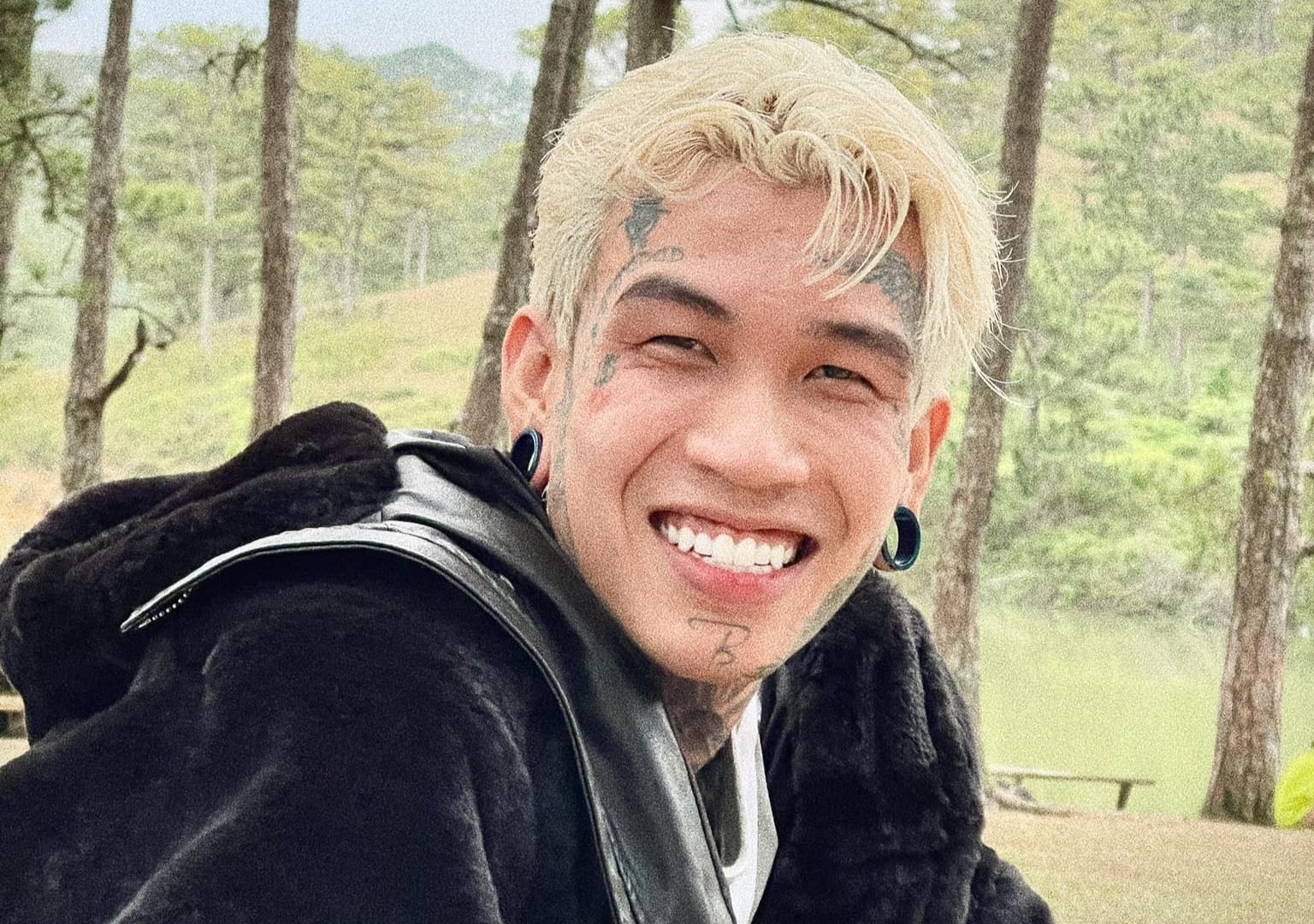 De Choat tu quay MV trong mua dich hinh anh