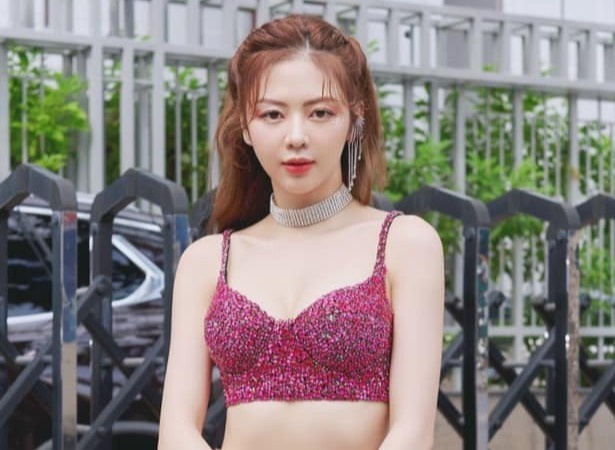 Ca si Viet vo mong khi sang Han Quoc dao tao hinh anh