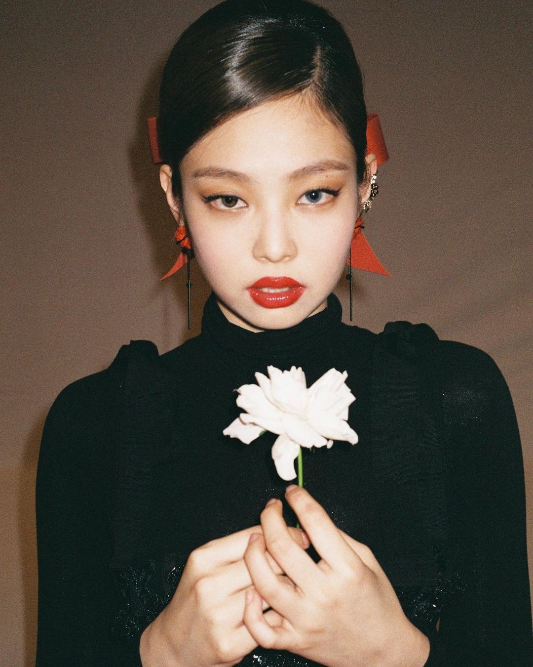 Jennie  để tóc ngắn ảnh 12 Jennie  de toc ngan anh 12