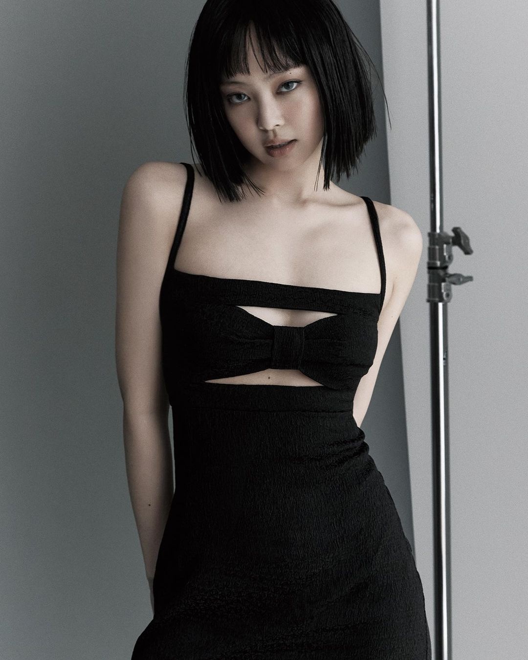 Jennie  để tóc ngắn ảnh 3 Jennie  de toc ngan anh 3