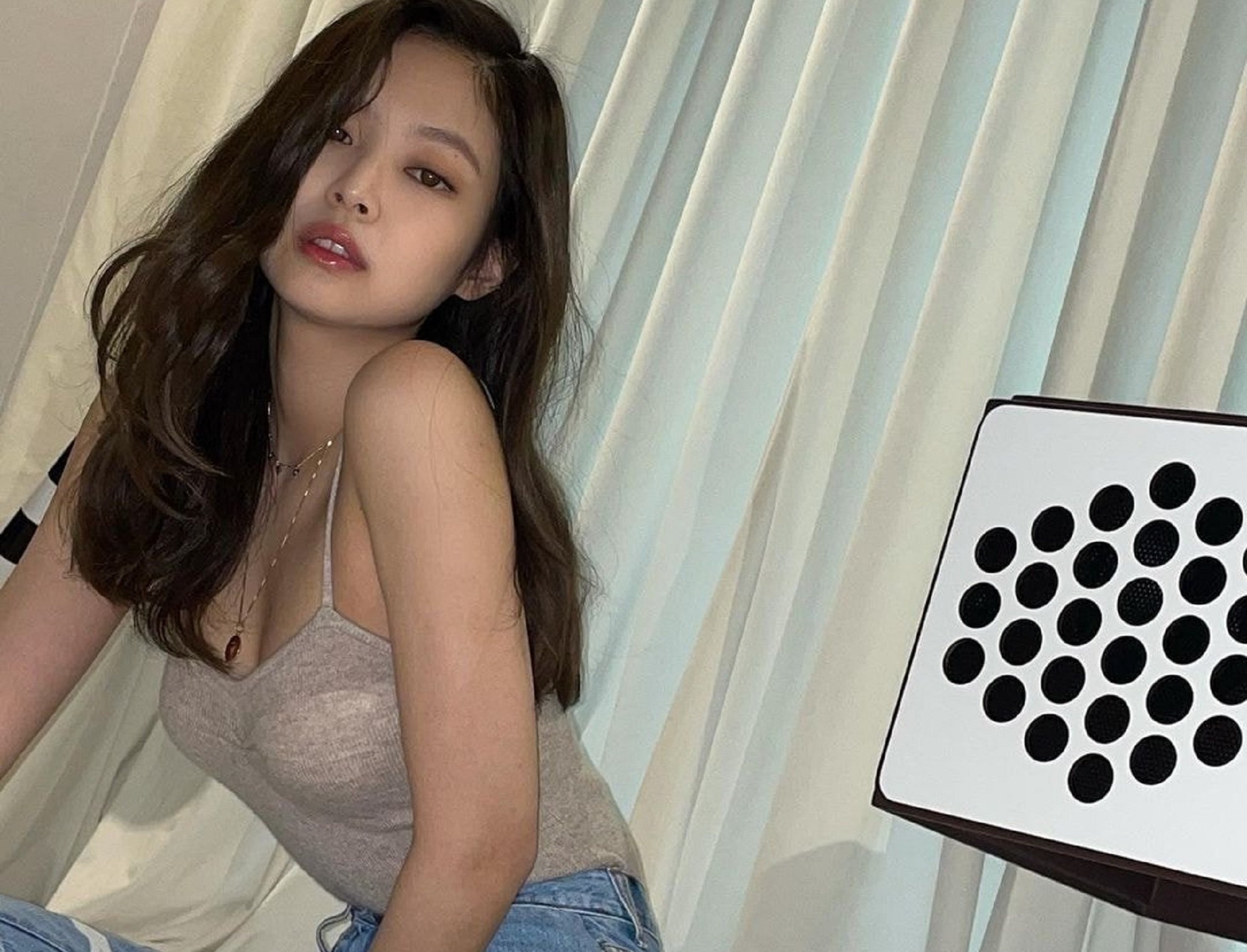 Jennie  để tóc ngắn ảnh 13 Jennie  de toc ngan anh 13