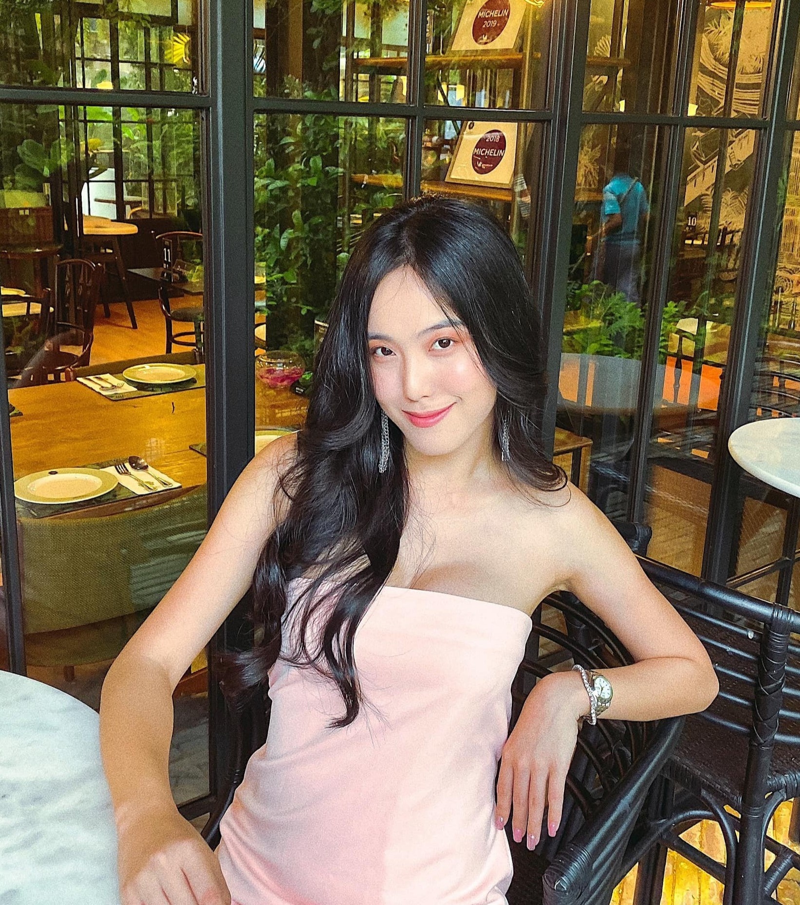 Dien vien Thai Lan sat hai ban gai anh 2