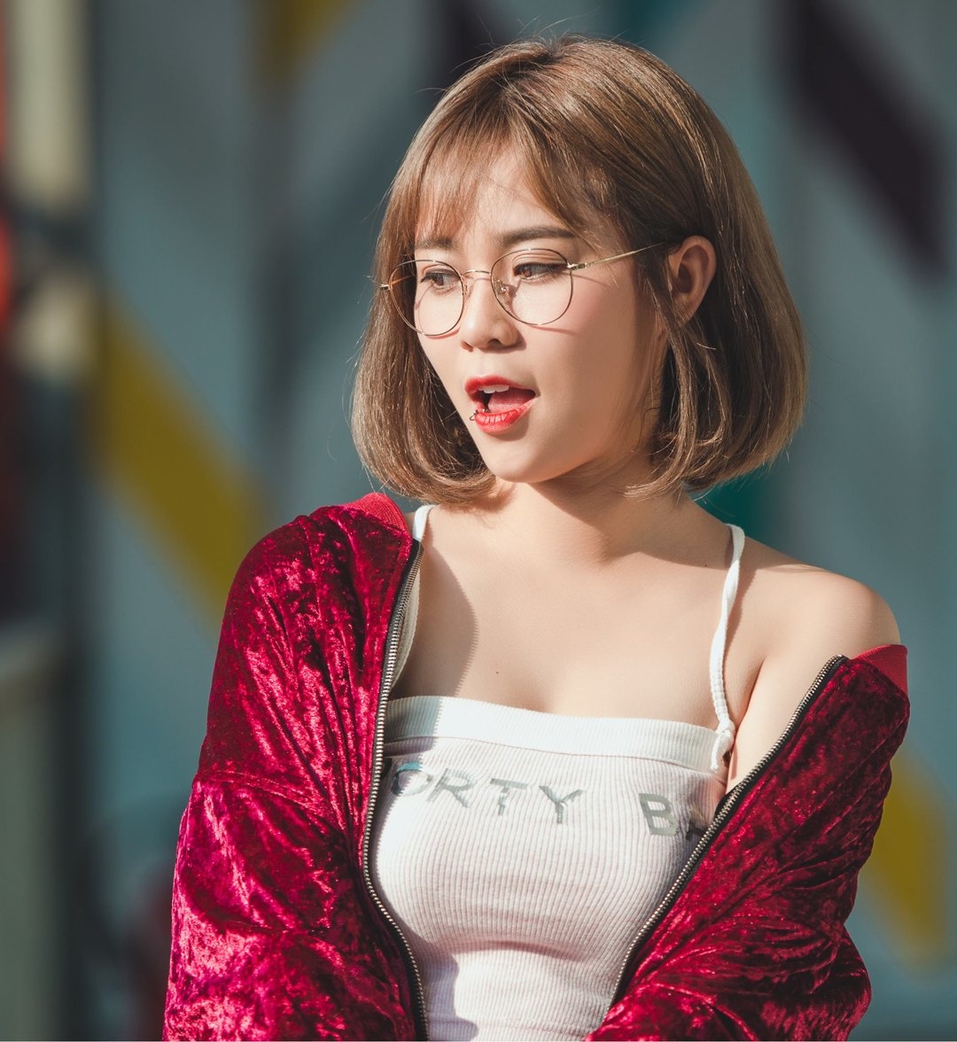 nu chinh trong MV cua Jack anh 5