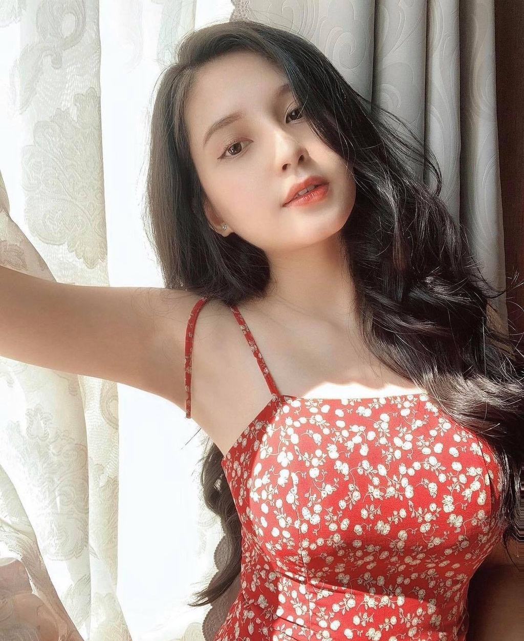 nu chinh trong MV cua Jack anh 2