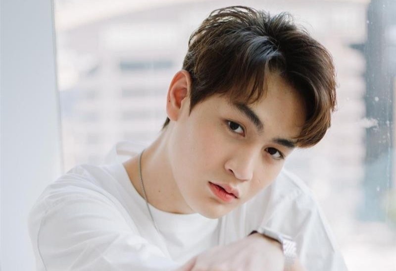 Dien vien Thai Lan sat hai ban gai bi giam trong nha tu dac biet hinh anh