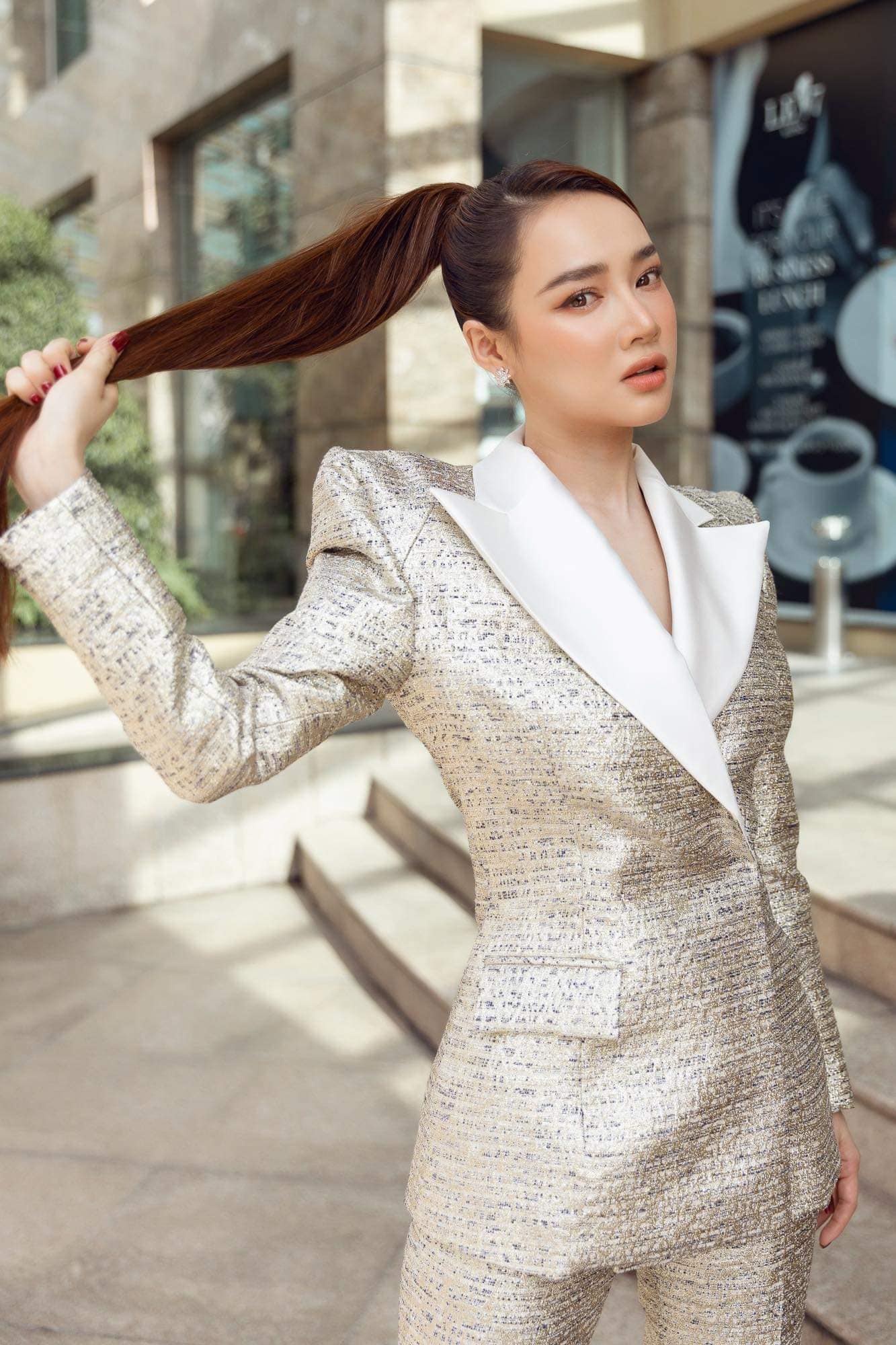 phim truyen hinh viet anh 24