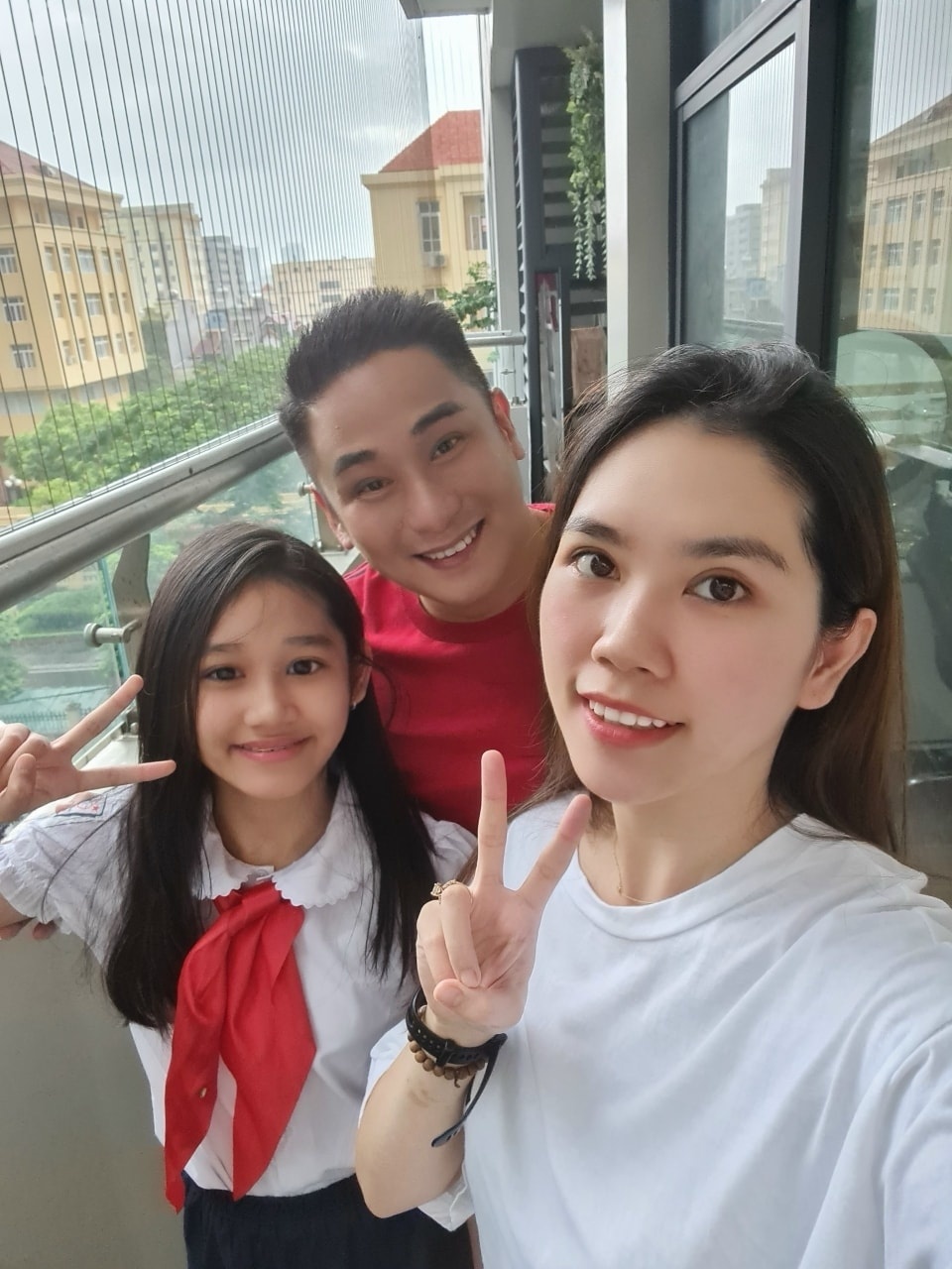 con sao viet khai giang online anh 11