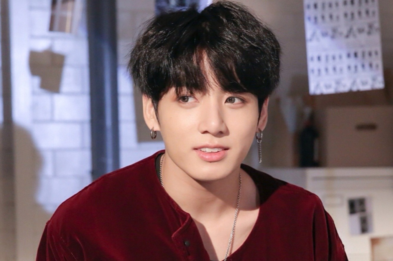 Jungkook (BTS) tang nha 3,4 trieu USD cho anh trai hinh anh