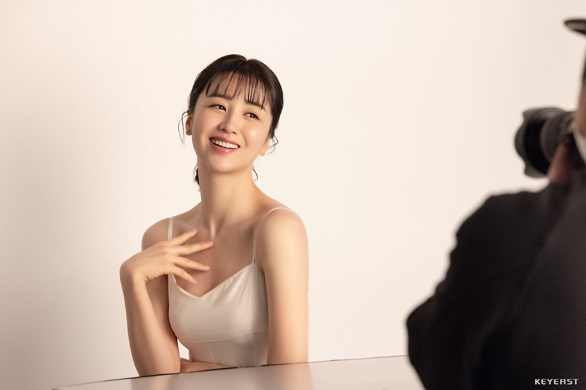 Park Ha Sun lap di chuc anh 12