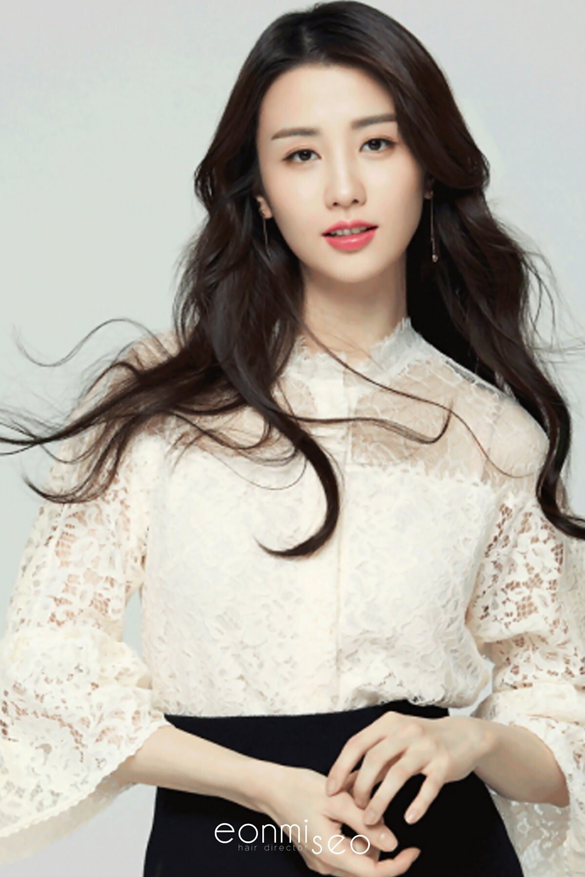 Park Ha Sun lap di chuc anh 6