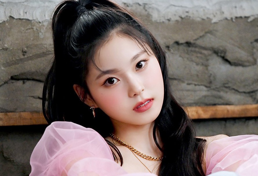 Ca si nhi dang bi thuong mai hoa o Kpop? hinh anh