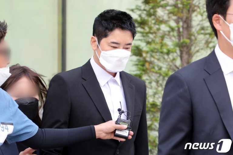 Kang Ji Hwan quay roi tinh duc anh 1