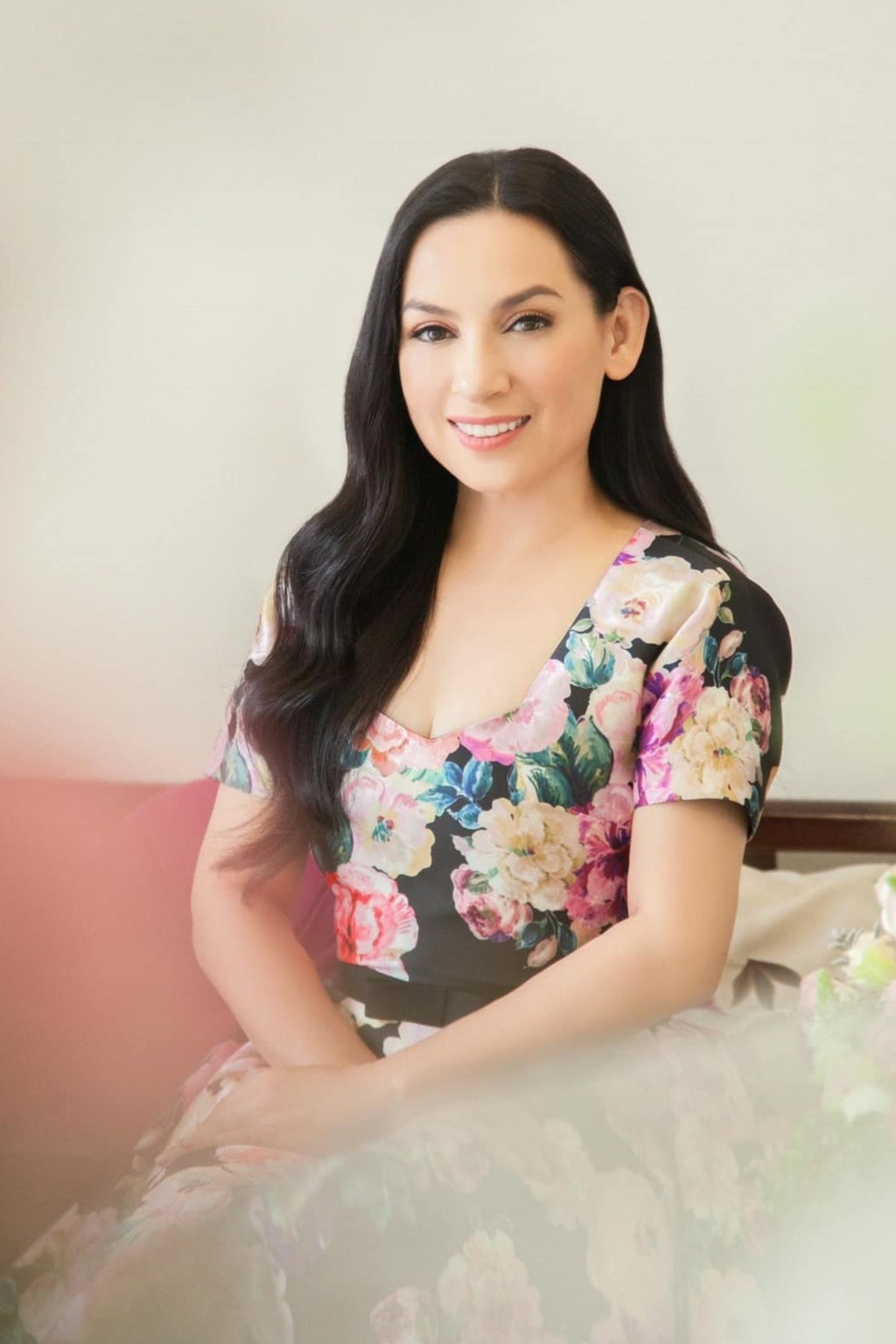 Phi Nhung qua doi anh 2