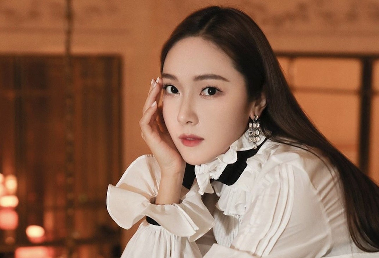 Ca si Jessica va ban trai bi kien hinh anh