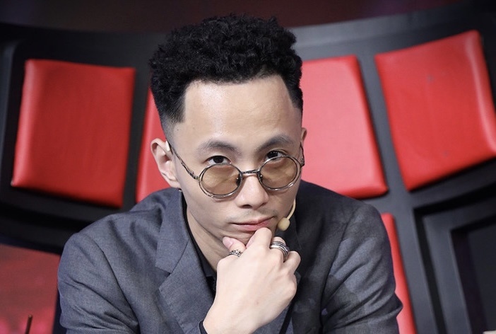 Rhymastic xin loi vi phat ngon khong phu hop hinh anh