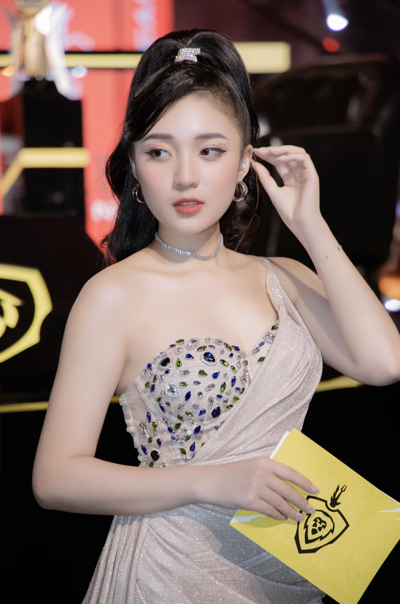 MC Phuong Thao co ban trai anh 1