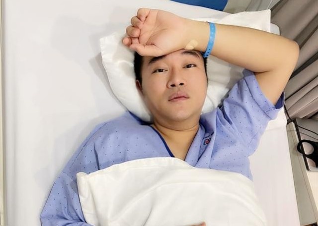 Ca si Minh Quan phau thuat cat mot phan da day hinh anh