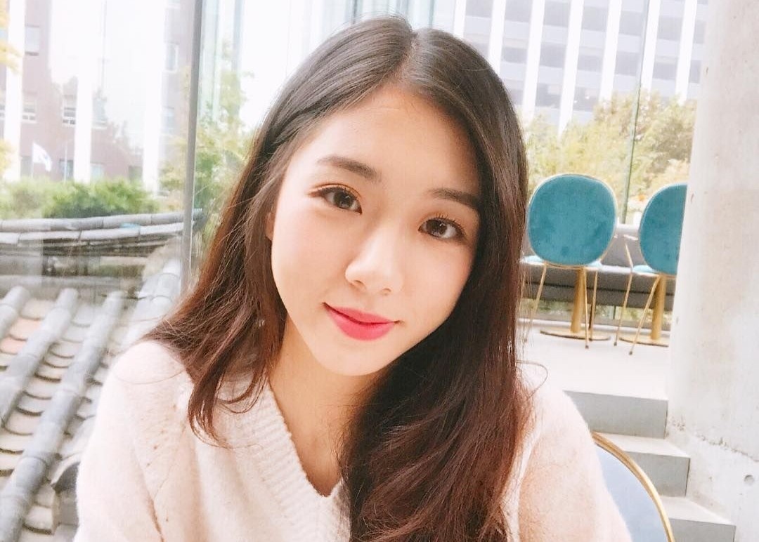 Thu thuat lam dep cua ca si Han Quoc hinh anh