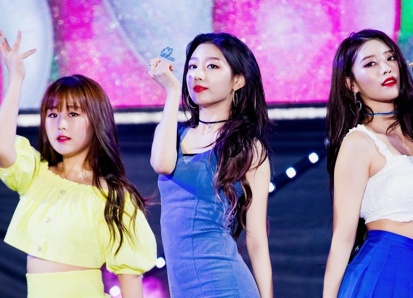 Nhom nhac Lovelyz tan ra hinh anh