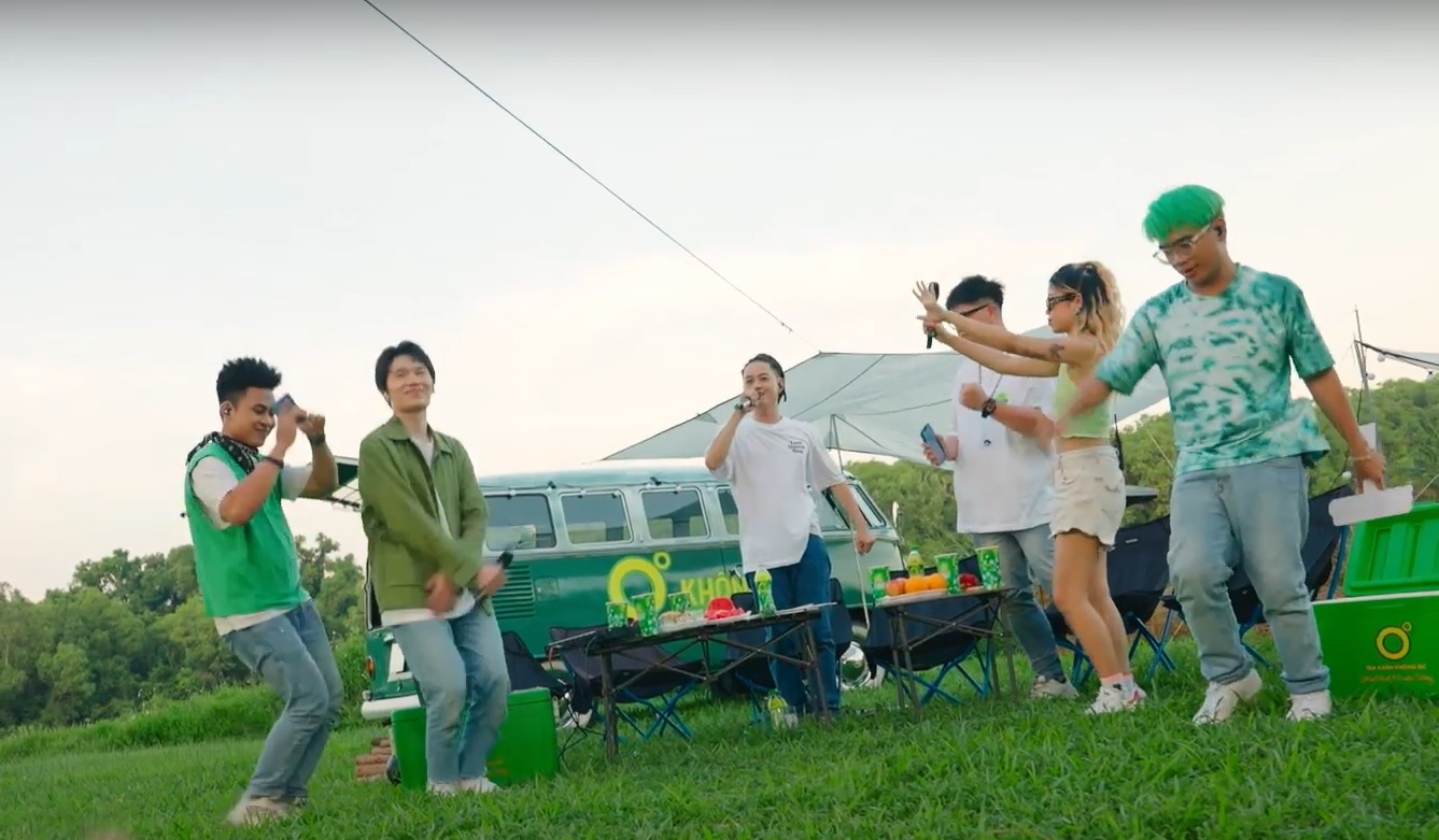 Tlinh chia tay MCK anh 2