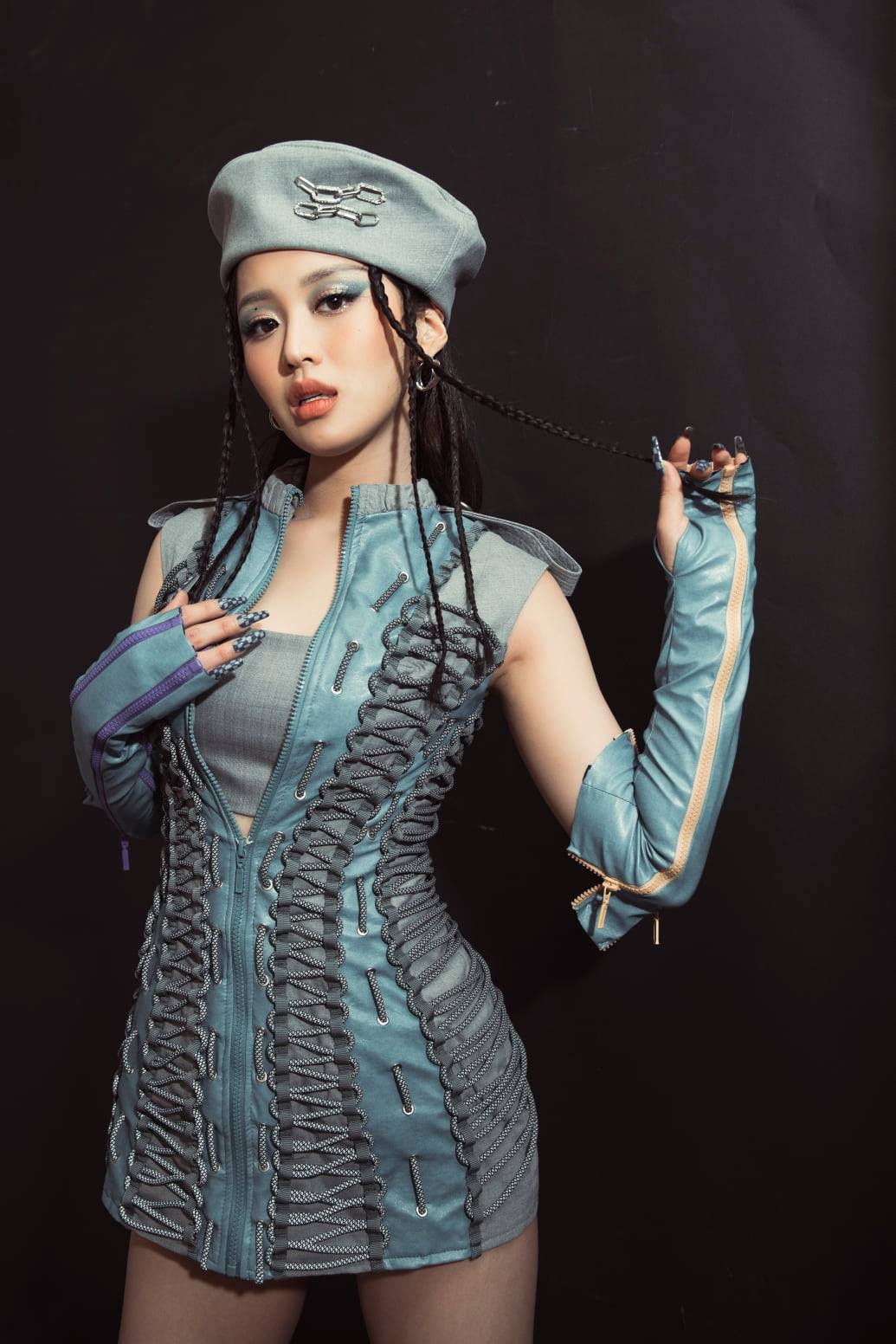 Han Sara co gai mo duong anh 1