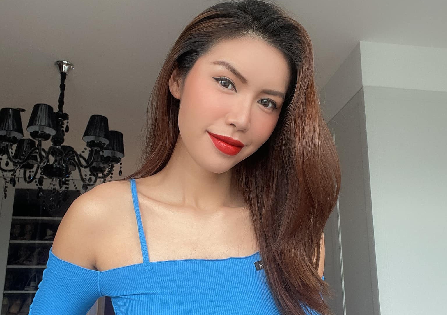 Nguoi mau Minh Tu cong khai ban trai hinh anh