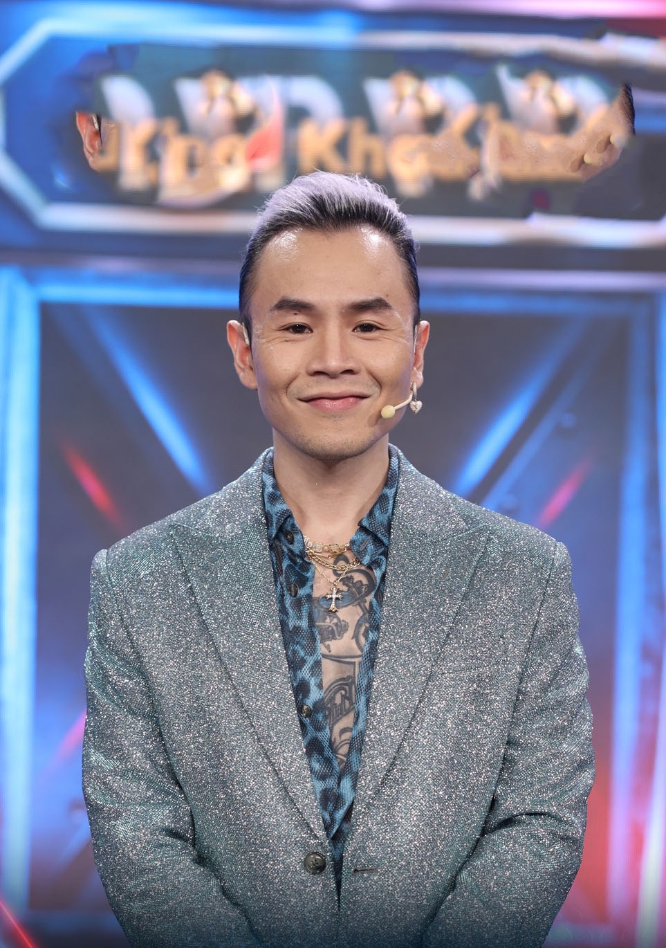 Binz Karik tranh luan anh 2