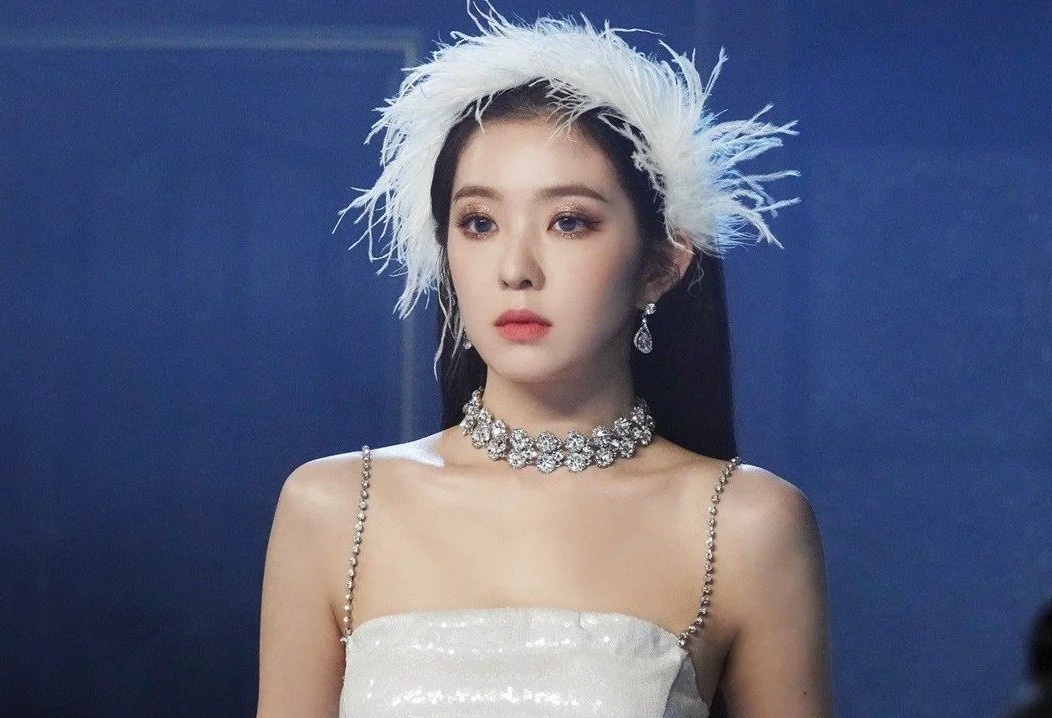 Irene (Red Velvet) dien xuat te nhat nam 2021 hinh anh