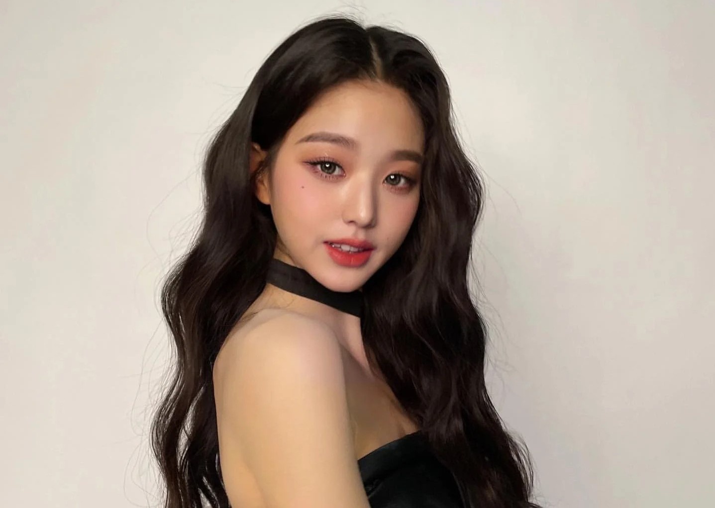 Jang Won Young bi thuong khi bieu dien hinh anh