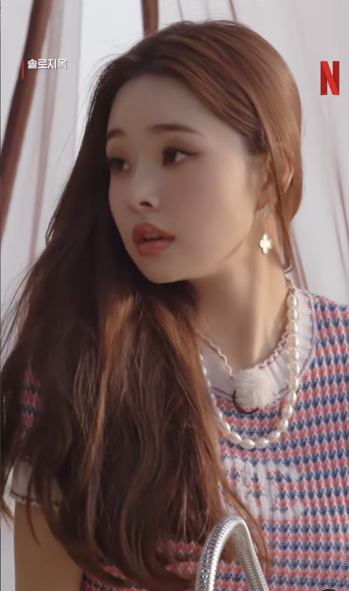 Song Ji A dung hang nhai anh 2