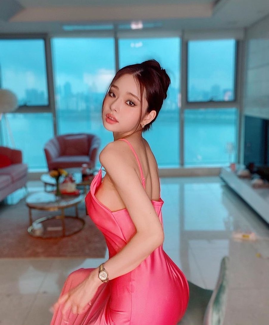 Song Ji A dùng hàng giả ảnh 2 Song Ji A dung hang gia anh 2