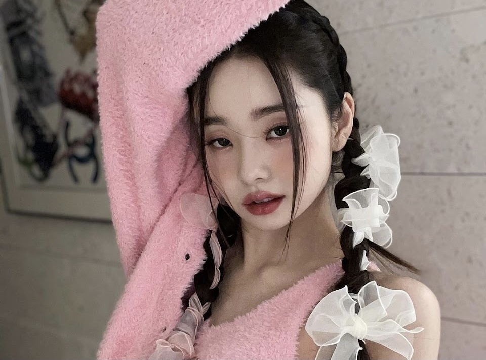 Song Ji A kiem tien tu hinh anh giau co nhu the nao? hinh anh