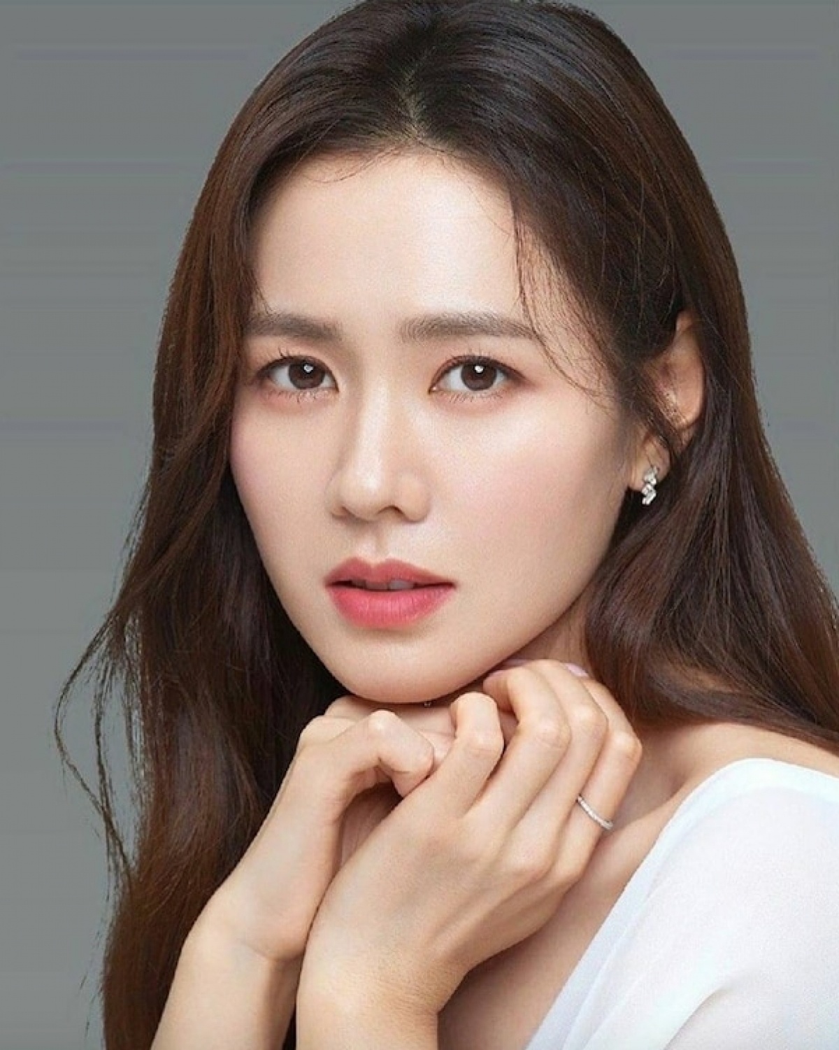 Son Ye Jin Hyun Bin ket hon anh 10