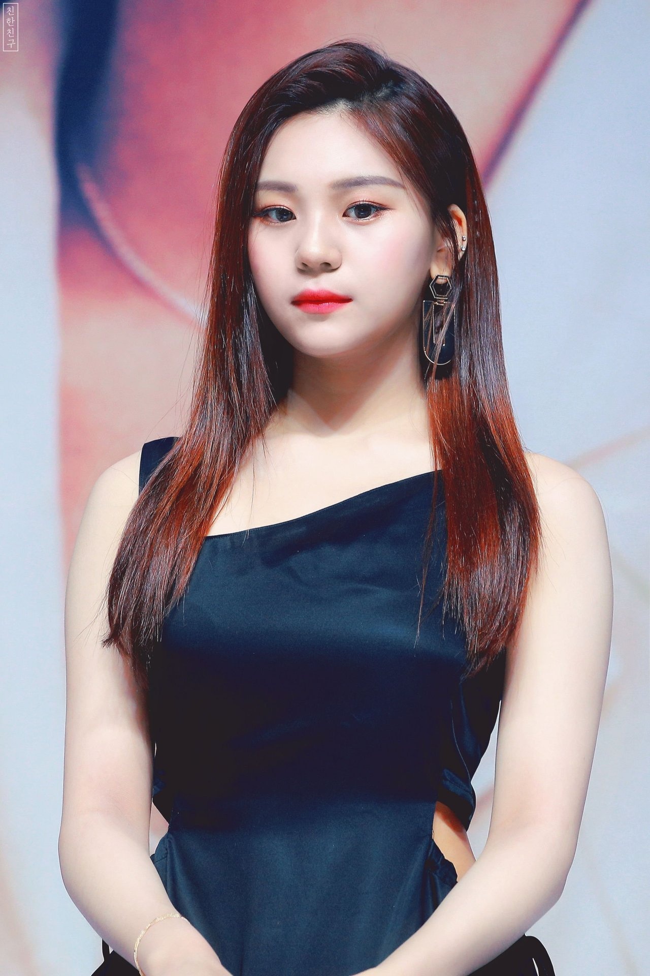 ngoại hình của umji ảnh 10 ngoai hinh cua umji anh 10