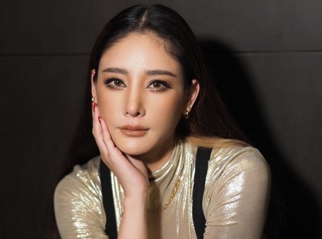 Ngay cuoi doi cua nu dien vien Thai Lan bi duoi nuoc hinh anh