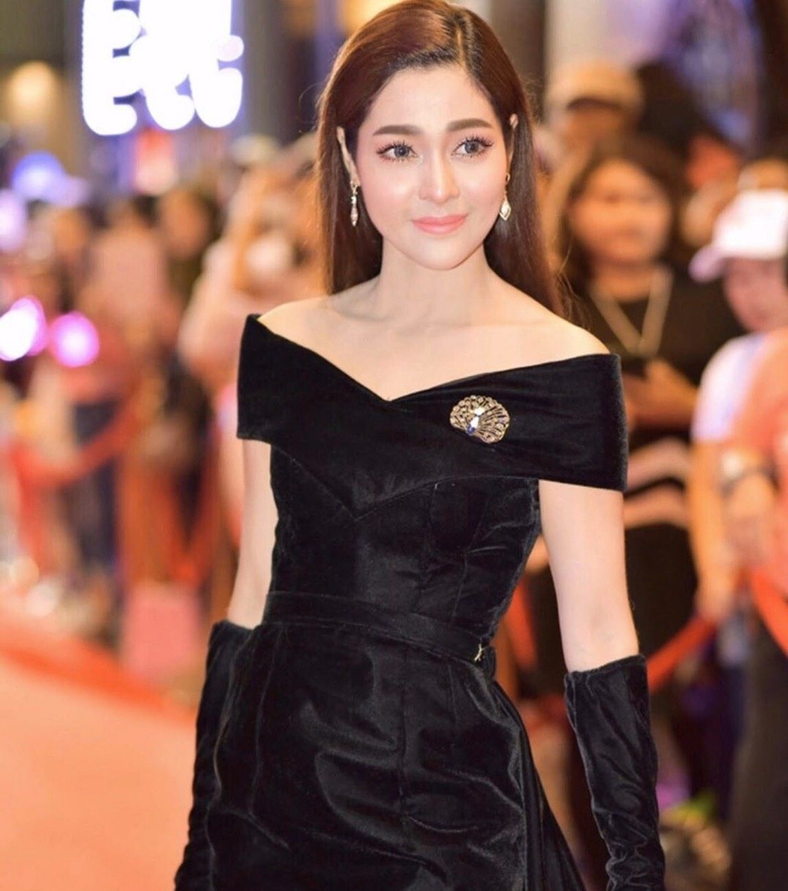 diễn viên Thái Lan phẫu thuật thẩm mỹ ảnh 2 dien vien Thai Lan phau thuat tham my anh 2