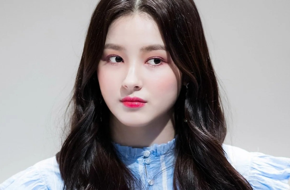 Nganh giai tri Han xoay xo khi hang tram nghe si mac Covid-19 hinh anh