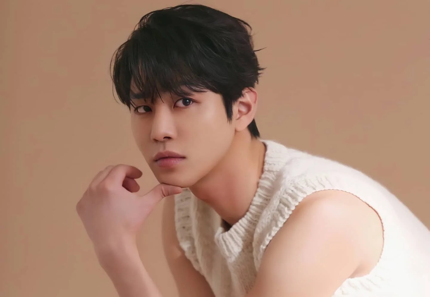 Su nghiep nam dien vien Han tung sang Viet Nam an bun bo hinh anh