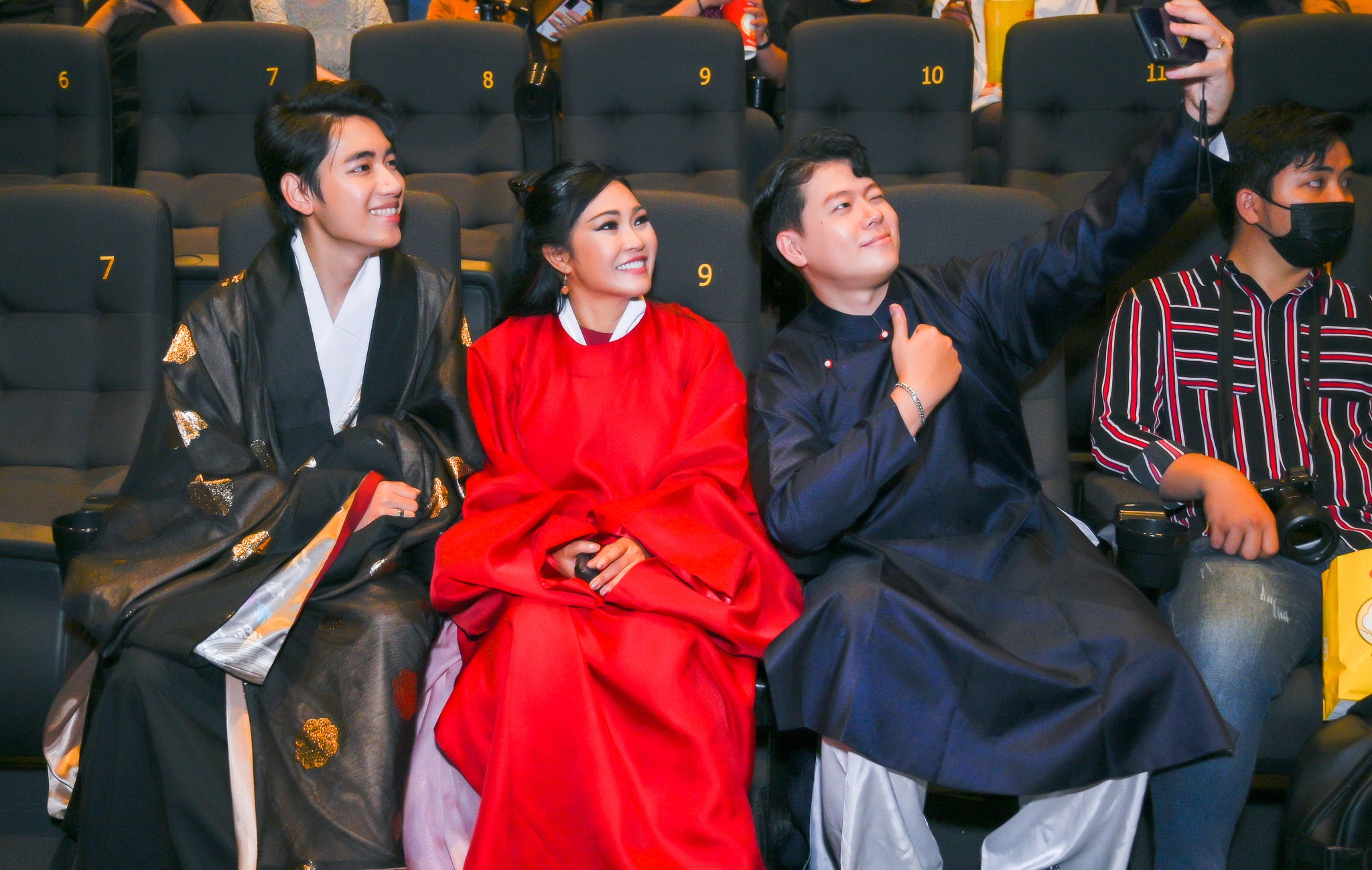 K-ICM nhan phuong Thanh la me anh 5