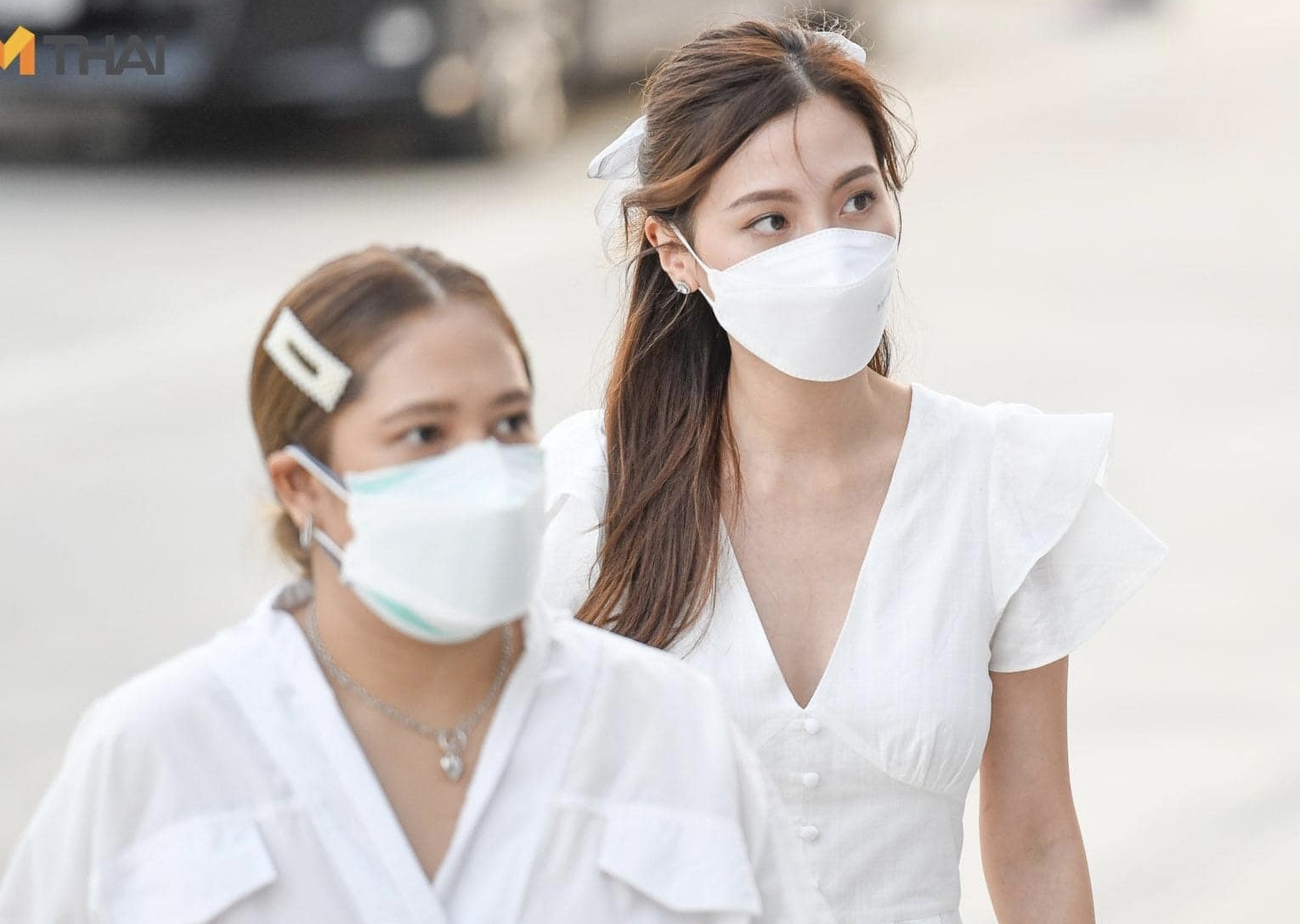 Baifern Pimchanok cung dan sao vieng dien vien 'Chiec la cuon bay' hinh anh