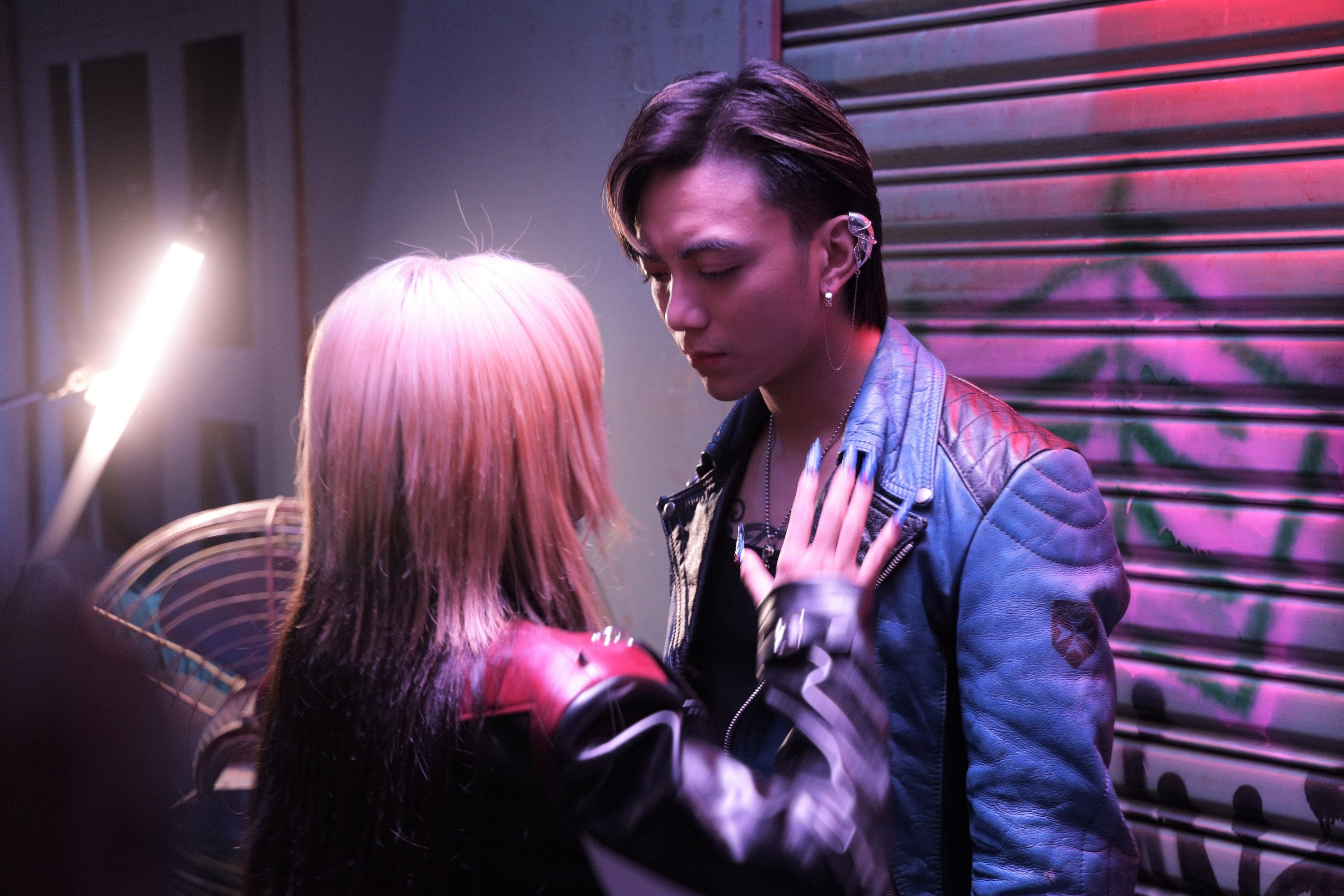 Don’t Break My Heart Binz anh 2