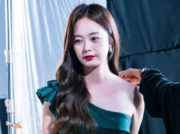 Running Man tam dung phat song hinh anh