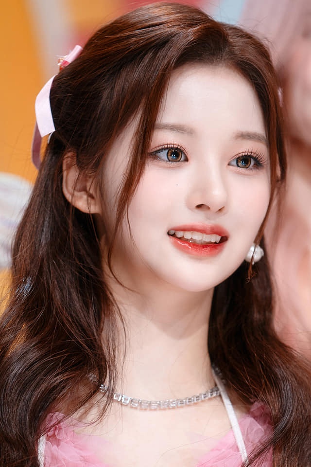 visual kpop the he 4 anh 1