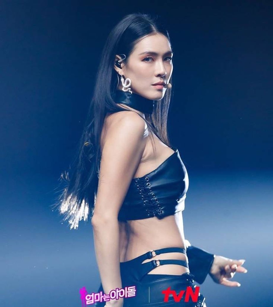 Oh My Girl bi cam hen ho anh 3