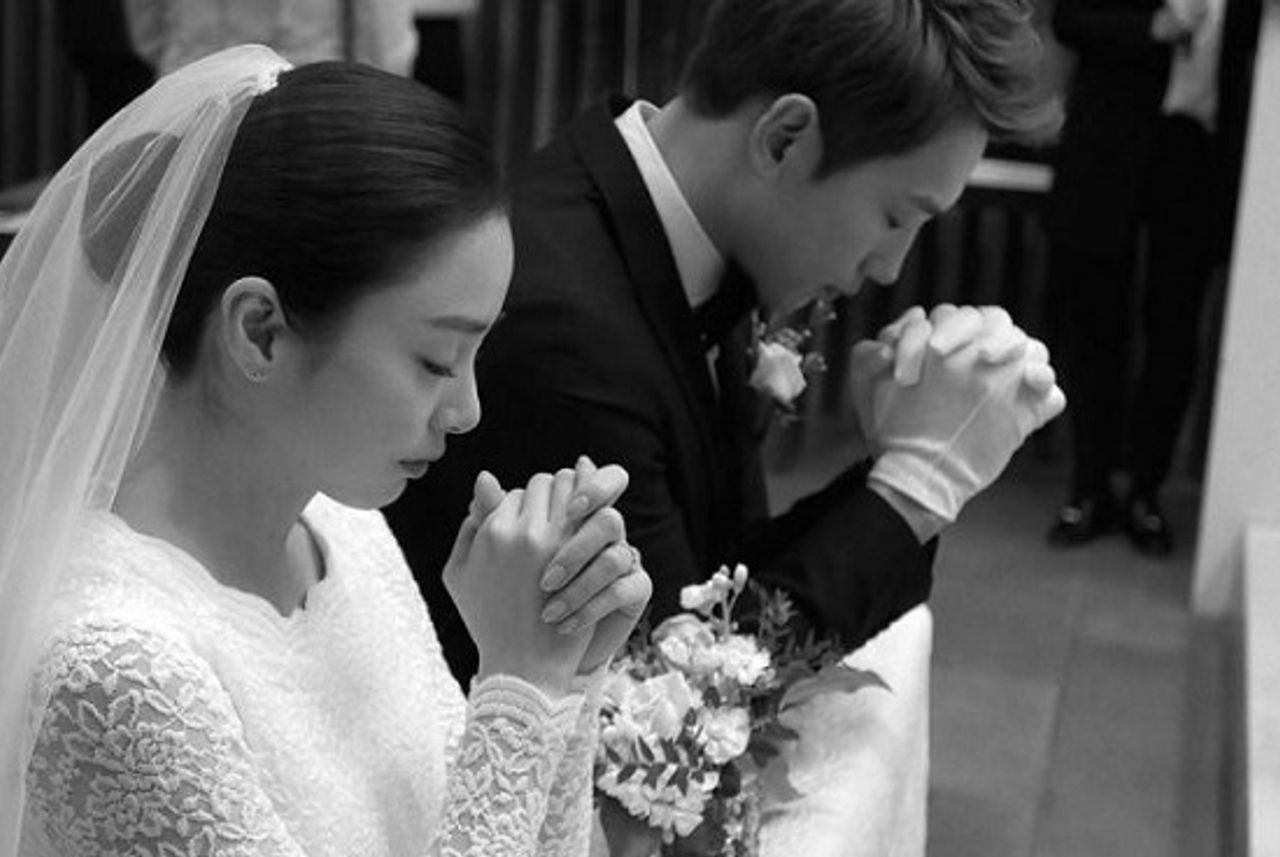 le cuoi Son Ye Jin,  Hyun Bin anh 5