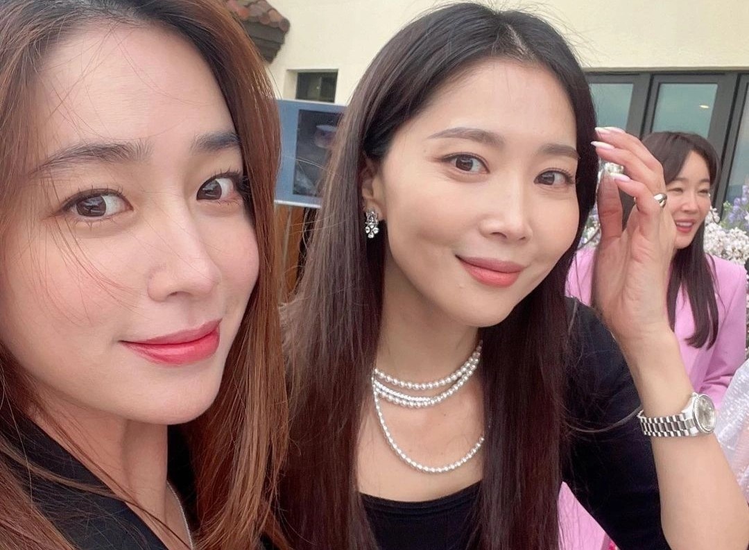 Hinh anh nhom sao hang A trong le cuoi Son Ye Jin hinh anh