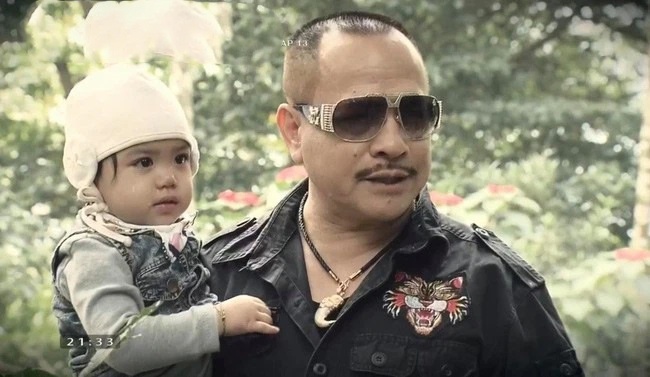 Dien vien Nguoi phan xu qua doi anh 2