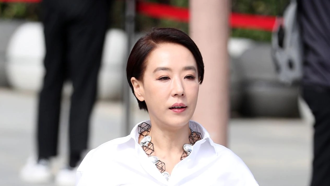 dien vien Kang Soo Yeon nhap vien anh 1